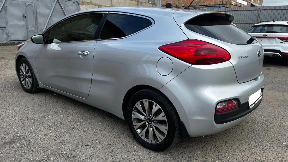 Продажа Kia Ceed 1.6 (135Hp) (G4FD) FWD AT по запчастям