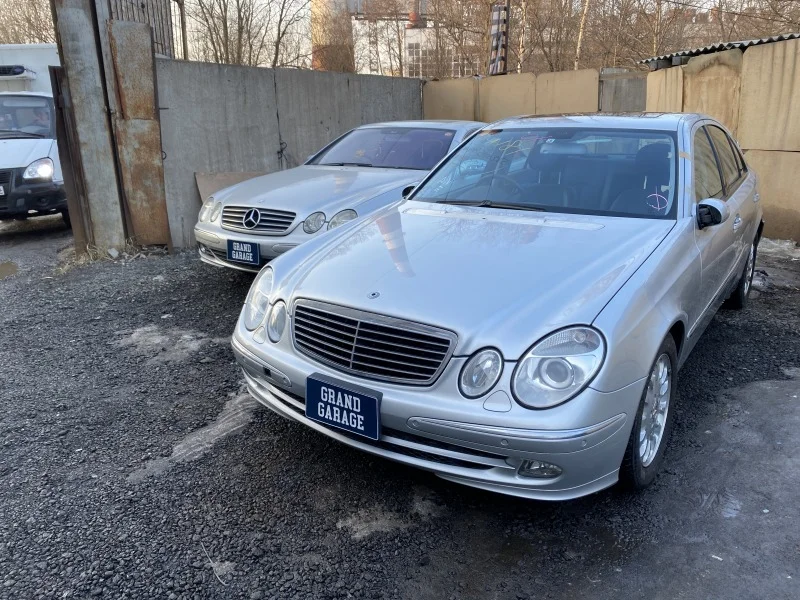 Продажа Mercedes-Benz E class 3.5 (272Hp) (272.964) RWD AT по запчастям