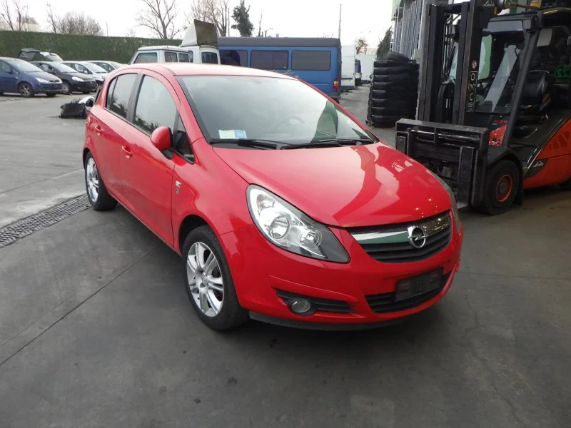 Продажа Opel Corsa 1.2 (70Hp) (Z12XEP) FWD MT по запчастям