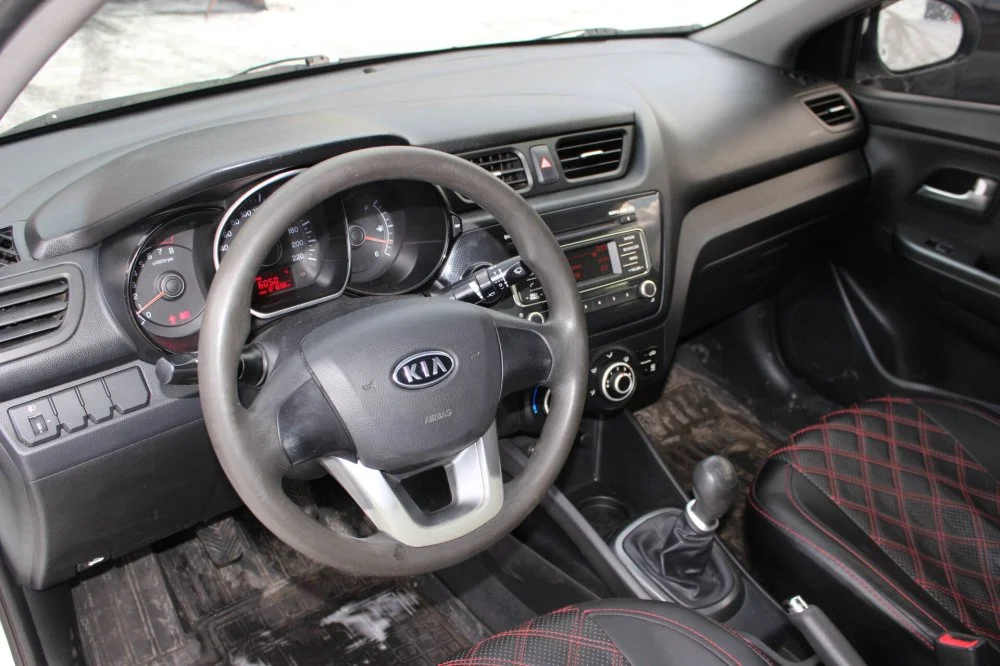 Продажа Kia Rio 1.4 (107Hp) (G4FA) FWD MT по запчастям