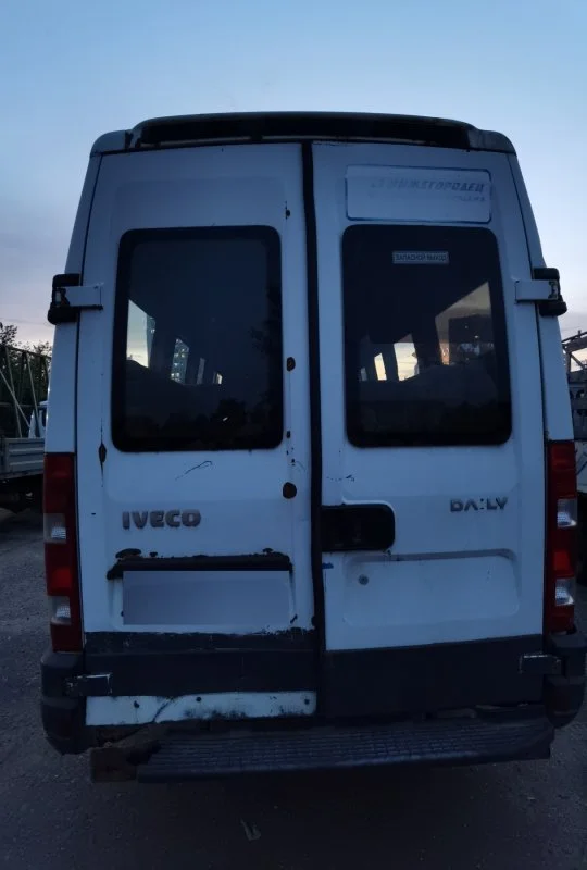 Продажа Iveco Daily 3.0D (146Hp) (F1CE0481L) 4X2 MT по запчастям