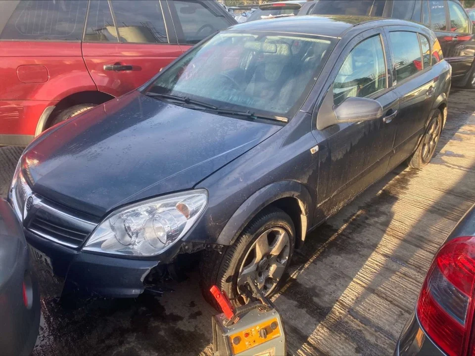 Продажа Opel Astra 1.3D (90Hp) (Z13DTH) FWD MT по запчастям