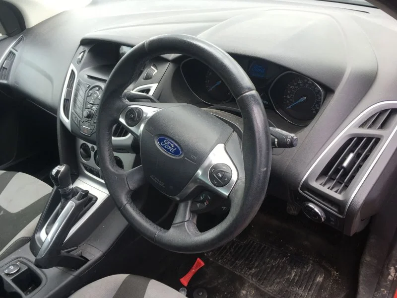 Продажа Ford Focus 1.6 (125Hp) (PNDA) FWD MT по запчастям