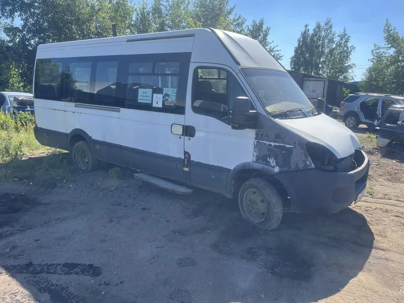 Продажа Iveco Daily 3.0D (146Hp) (F1CE0481L) 4X2 MT по запчастям