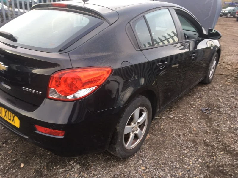 Продажа Chevrolet Cruze 1.6 (124Hp) (F16D4) FWD MT по запчастям