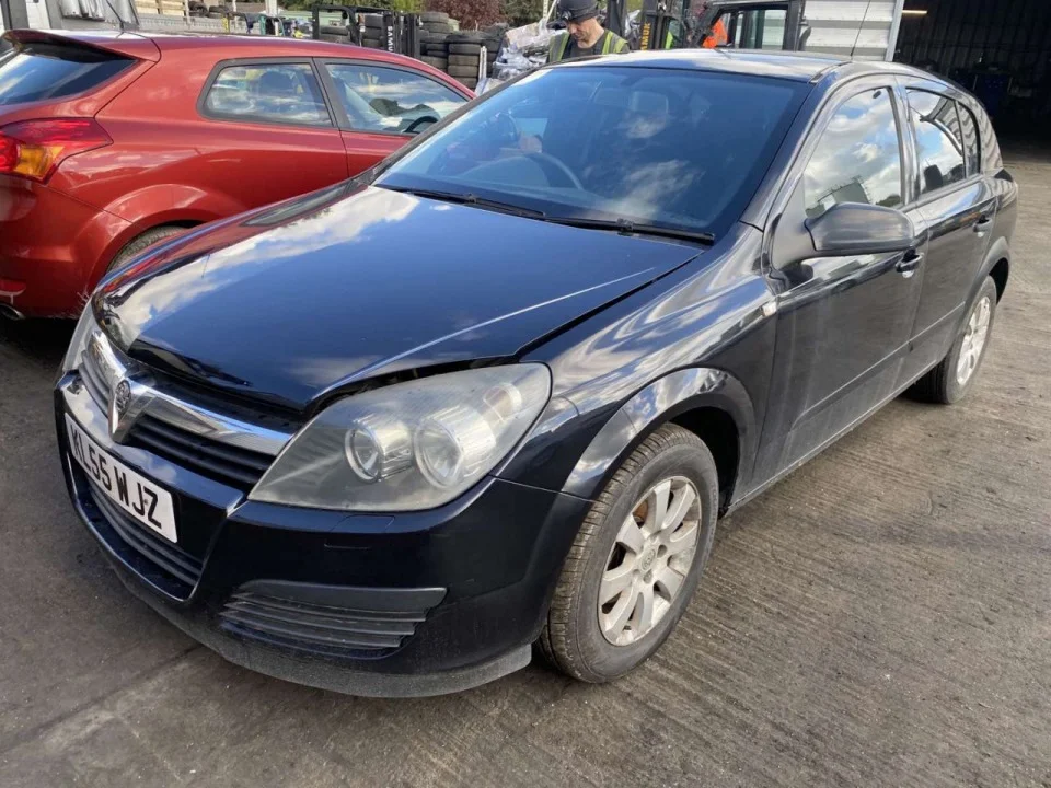 Продажа Opel Astra 1.3D (90Hp) (Z13DTH) FWD MT по запчастям