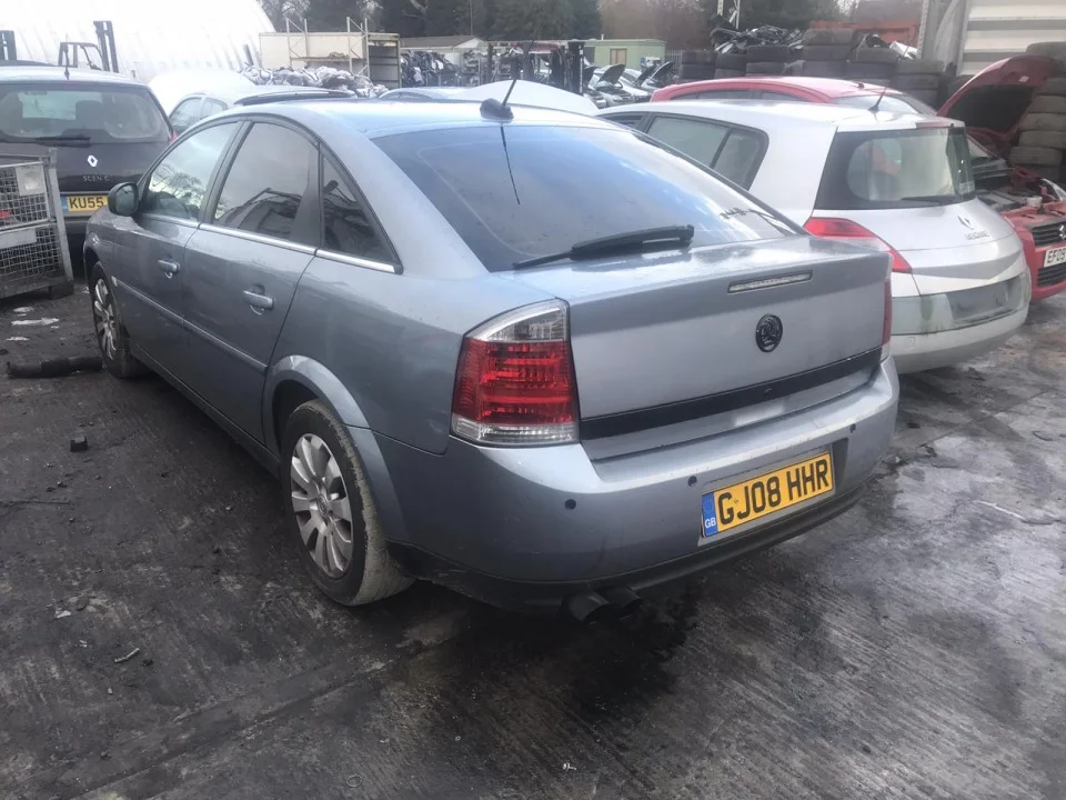 Продажа Opel Vectra 2.2 (155Hp) (Z22YH) FWD AT по запчастям