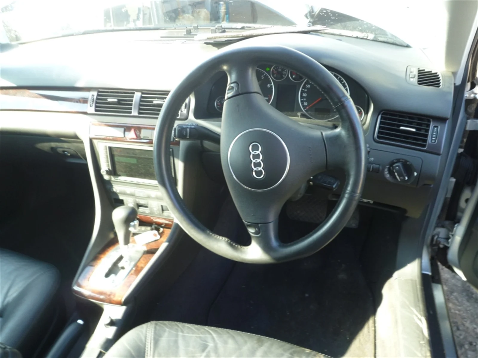 Продажа Audi A6 2.4 (170Hp) (BDV) FWD AT по запчастям