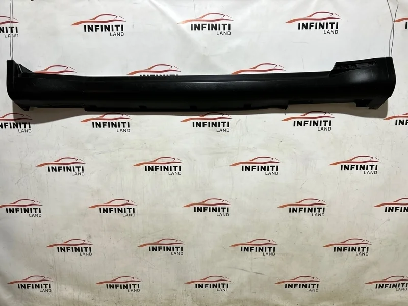 Порог пластиковый Infiniti QX70/FX S51