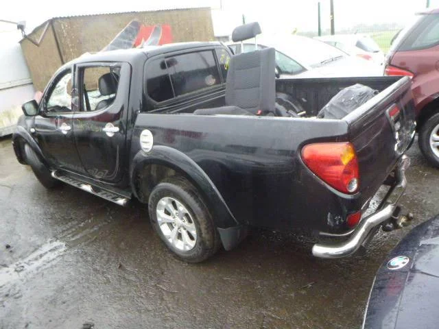 Продажа Mitsubishi L200 2.5D (136Hp) (4D56) 4WD AT по запчастям