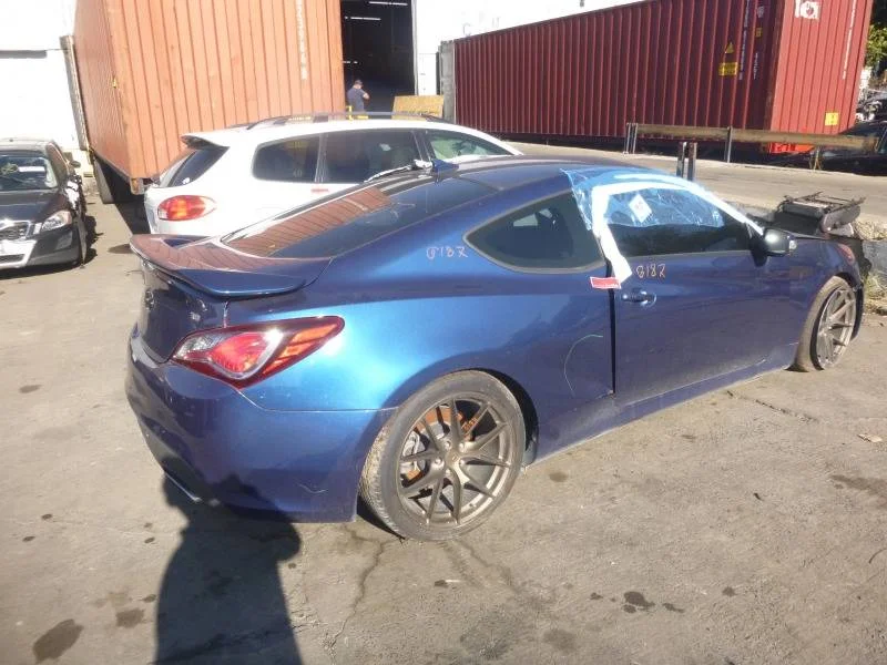 Продажа Hyundai Genesis Coupe 2.0 (210Hp) (G4KF) RWD AT по запчастям