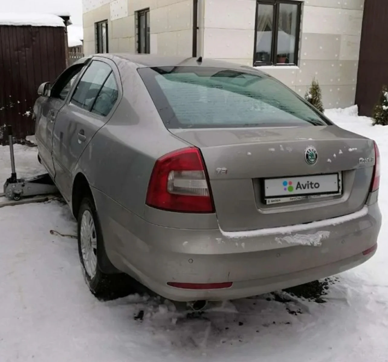 Продажа Skoda Octavia 1.6 (102Hp) (BSE) FWD MT по запчастям