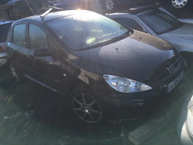 Продажа Peugeot 307 1.4 (88Hp) (ET3J4) FWD MT по запчастям