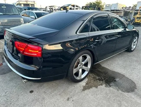 Продажа Audi A8 3.0 (333Hp) (CGWA) 4WD AT по запчастям