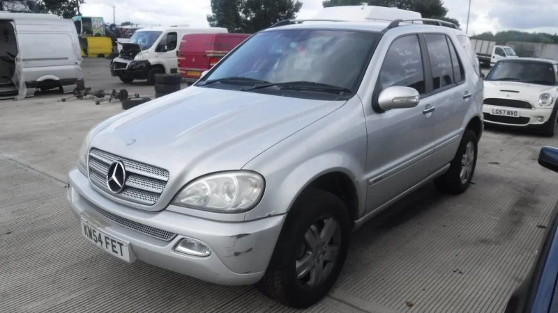 Продажа Mercedes-Benz M class 2.7D (163Hp) (612.963) 4WD AT по запчастям