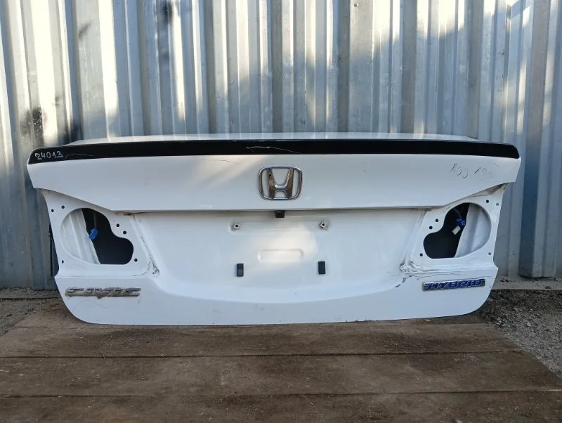 Крышка багажника Honda Civic 8 2009-2011 4D