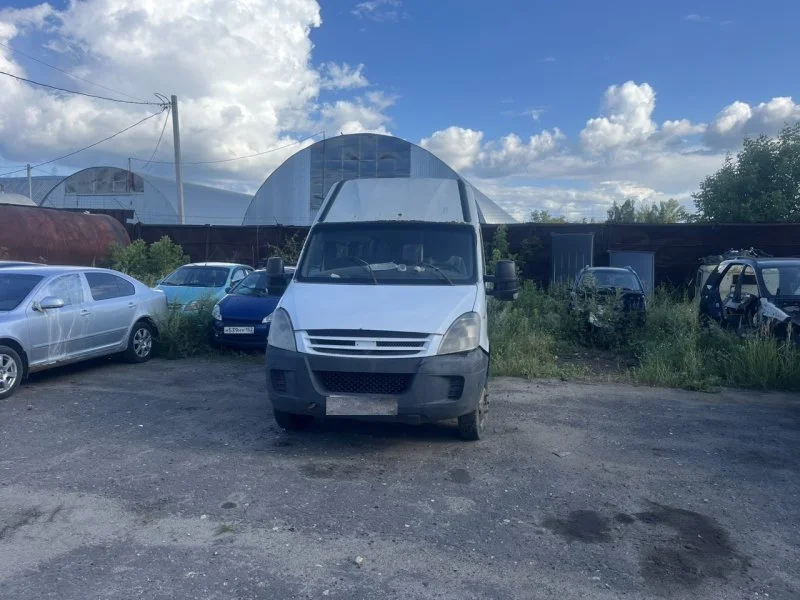 Продажа Iveco Daily 3.0D (146Hp) (F1CE0481L) 4X2 MT по запчастям