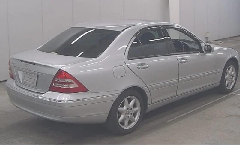 Продажа Mercedes-Benz C class 3.2 (218Hp) (112.946) RWD AT по запчастям