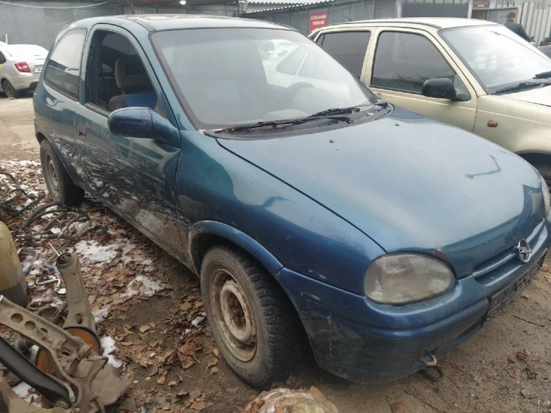 Продажа Opel Corsa 1.4 (60Hp) (X14SZ) FWD MT по запчастям