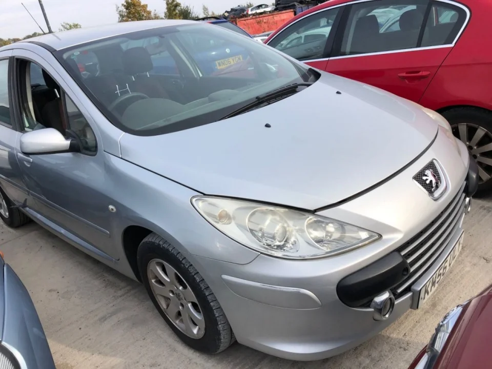 Продажа Peugeot 307 1.4 (88Hp) (ET3J4) FWD MT по запчастям