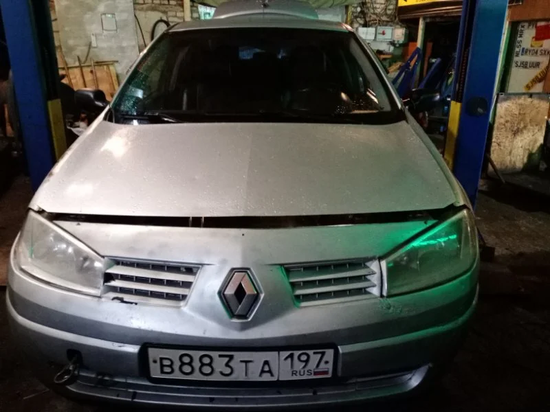 Продажа Renault Megane 1.6 (115Hp) (K4M 760) FWD MT по запчастям