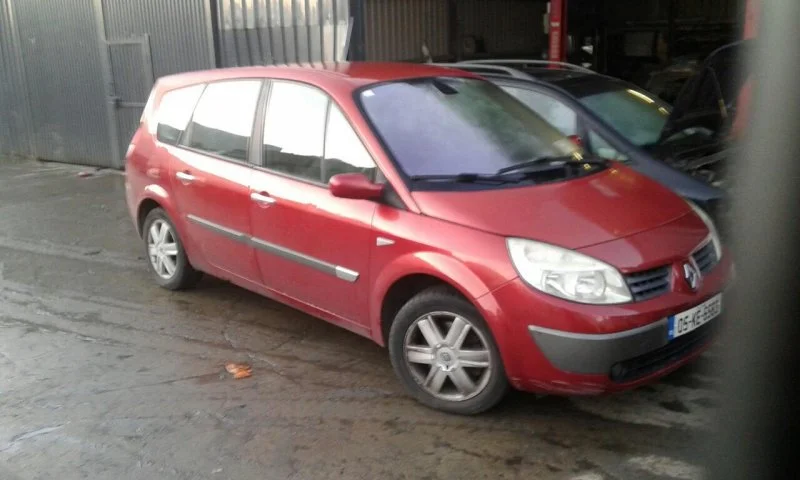 Продажа Renault Scenic 1.6 (115Hp) (K4M 813) FWD AT по запчастям