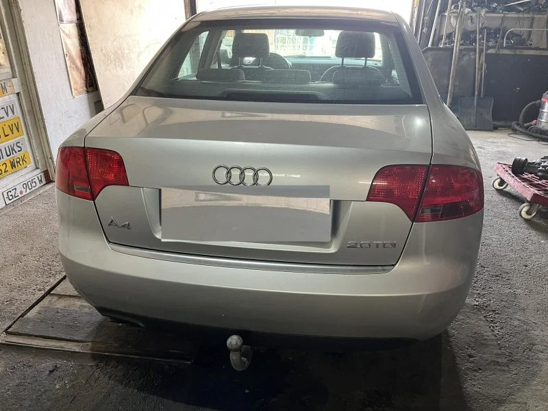 Продажа Audi A4 2.0 (200Hp) (BGB) 4WD AT по запчастям