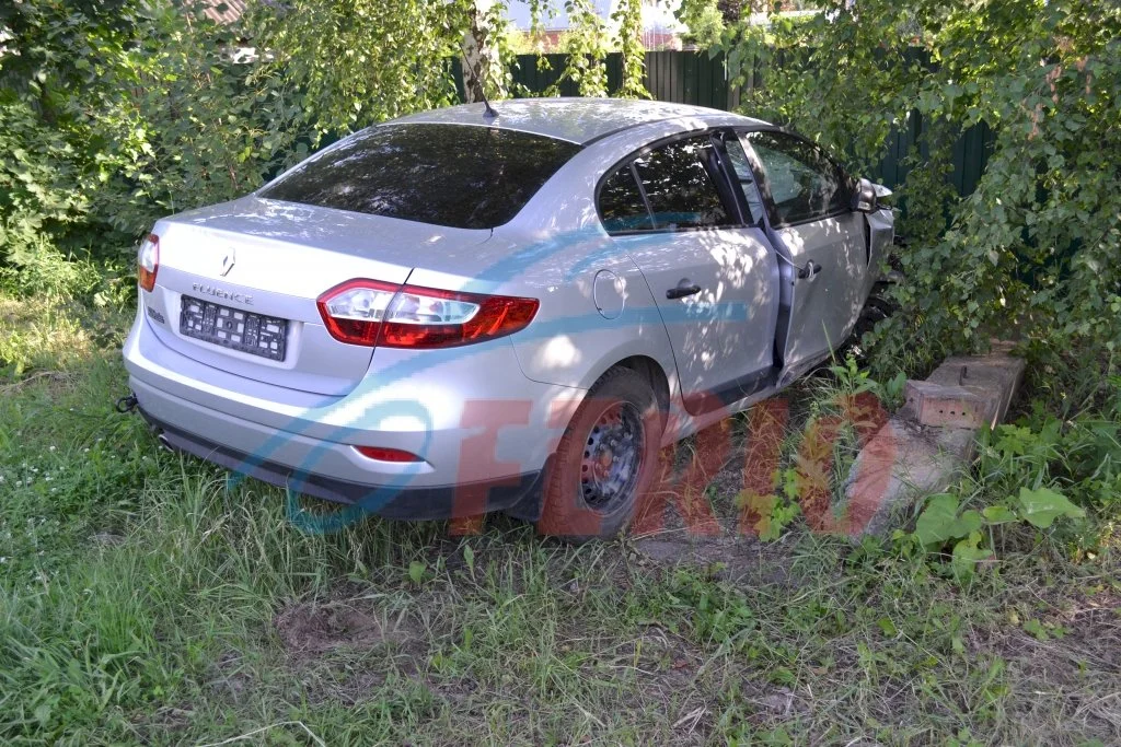 Продажа Renault Fluence 1.6 (106Hp) (K4M 838) FWD MT по запчастям