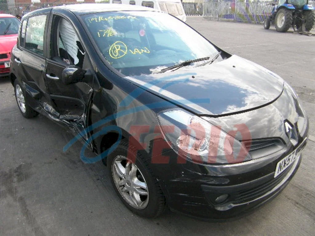 Продажа Renault Clio 1.4 (98Hp) (K4J 780) FWD MT по запчастям