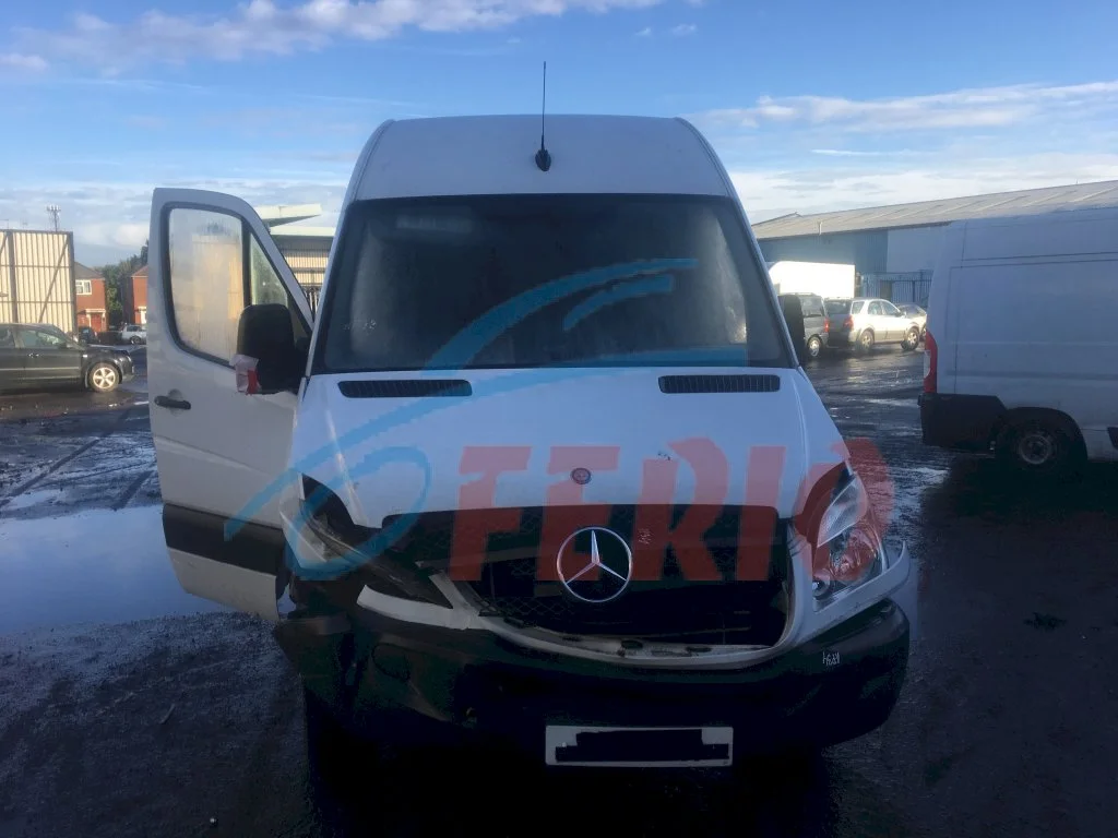 Продажа Mercedes-Benz Sprinter 2.1D (129Hp) (646.986) RWD MT по запчастям