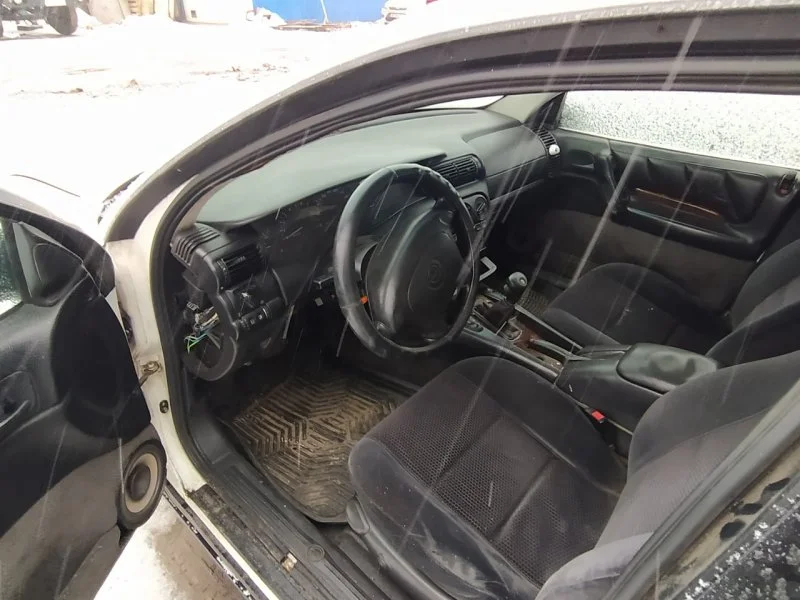 Продажа Opel Omega 2.0 (136Hp) (X20XEV) RWD AT по запчастям