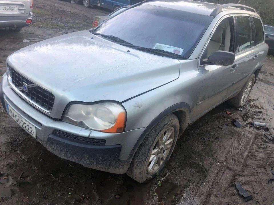 Продажа Volvo XC90 2.5 (210Hp) (B5254T2) 4WD AT по запчастям