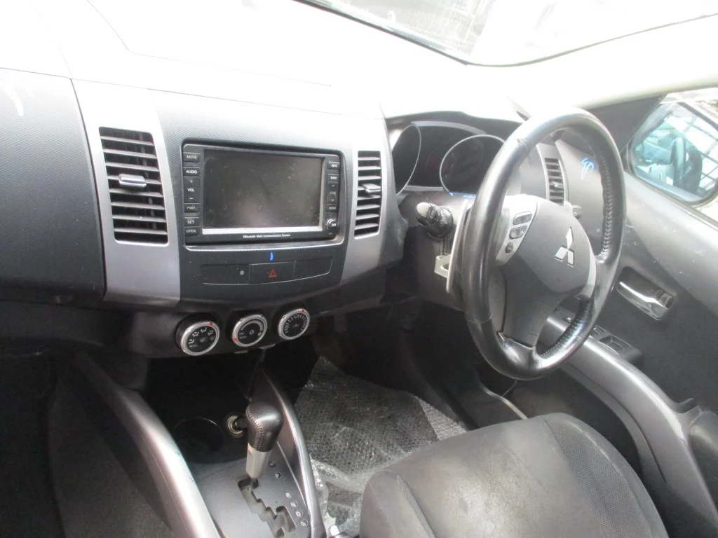 Продажа Mitsubishi Outlander 2.4 (170Hp) (4B12) 4WD MT по запчастям