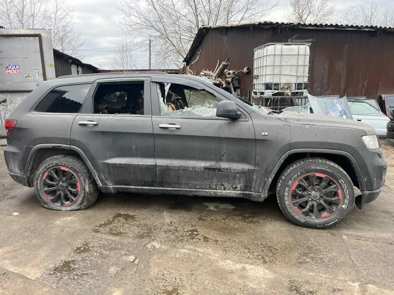 Продажа Jeep Grand Cherokee 3.0D (241Hp) (EXF) 4WD AT по запчастям