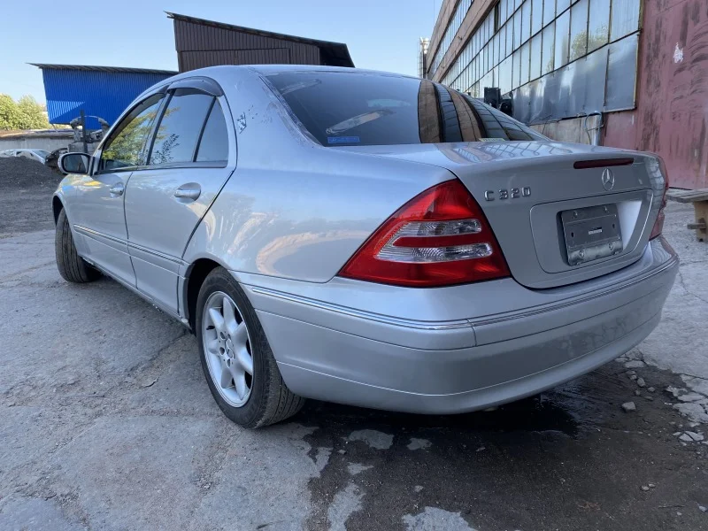 Продажа Mercedes-Benz C class 3.2 (218Hp) (112.946) RWD AT по запчастям