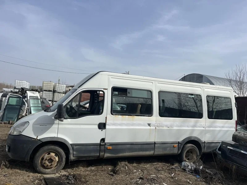 Продажа Iveco Daily 3.0D (146Hp) (F1CE0481L) 4X2 MT по запчастям