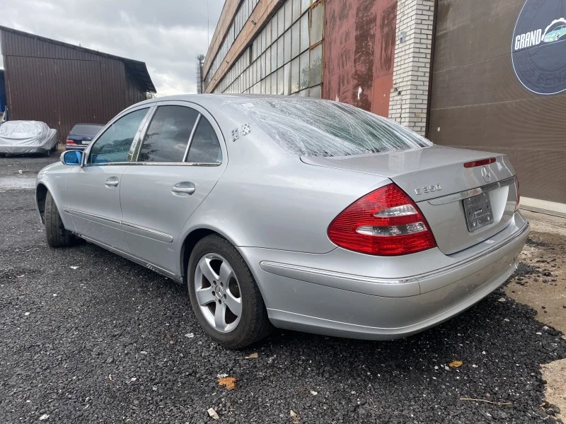 Продажа Mercedes-Benz E class 3.2 (224Hp) (112.949) RWD AT по запчастям