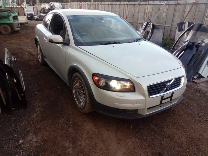 Продажа Volvo C30 2.4 (170Hp) (B5244S4) FWD AT по запчастям