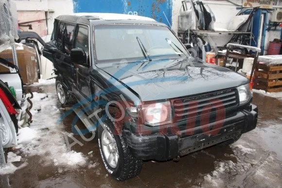 Продажа Mitsubishi Pajero 2.5D (99Hp) (4D56) 4WD AT по запчастям