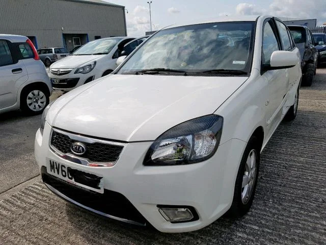 Продажа Kia Rio 1.4 (95Hp) (G4EE) FWD AT по запчастям