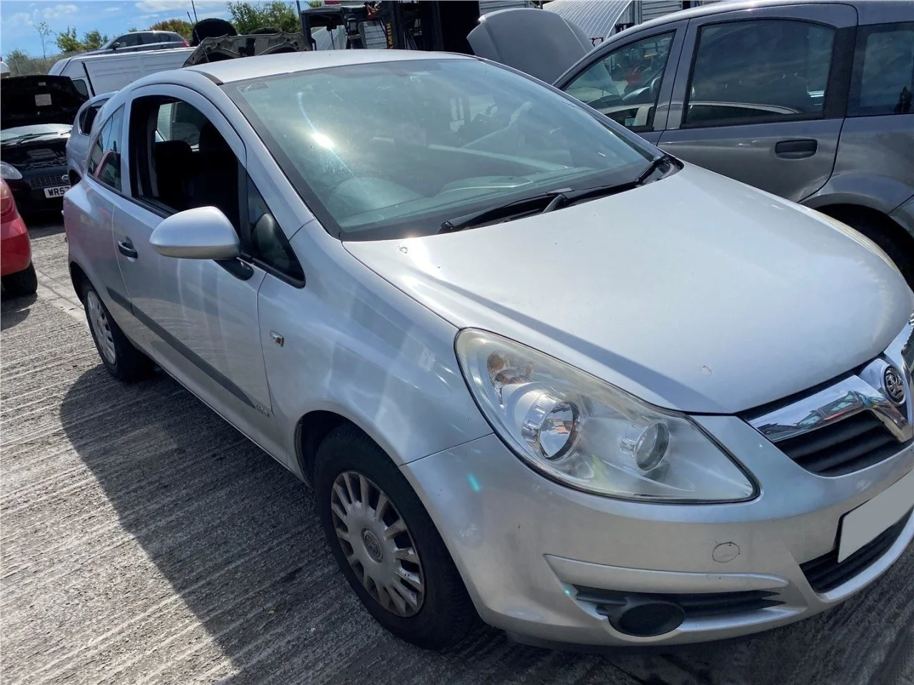 Продажа Opel Corsa 1.4 (100Hp) (A14XER) FWD AT по запчастям