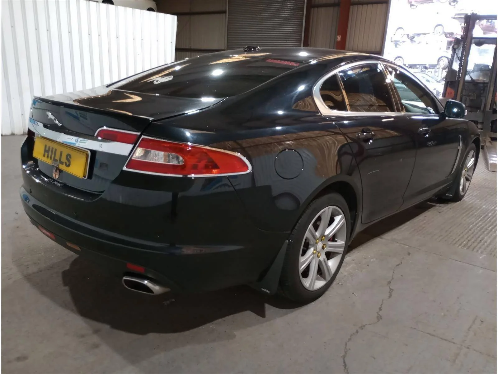 Продажа Jaguar XF 2.7D (207Hp) (276DT) RWD AT по запчастям