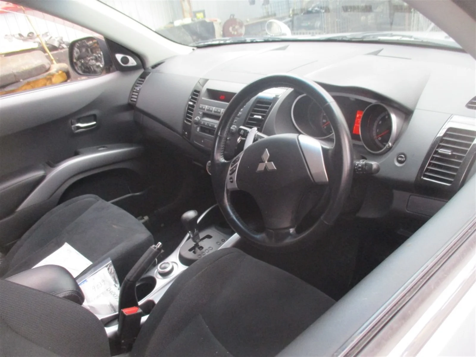 Продажа Mitsubishi Outlander 2.4 (170Hp) (4B12) 4WD MT по запчастям