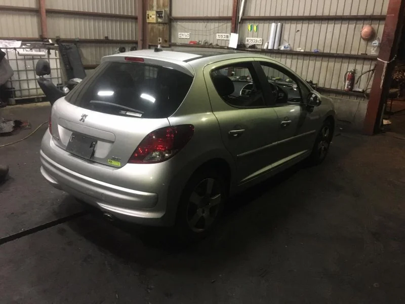 Продажа Peugeot 207 1.6 (120Hp) (EP6) FWD AT по запчастям