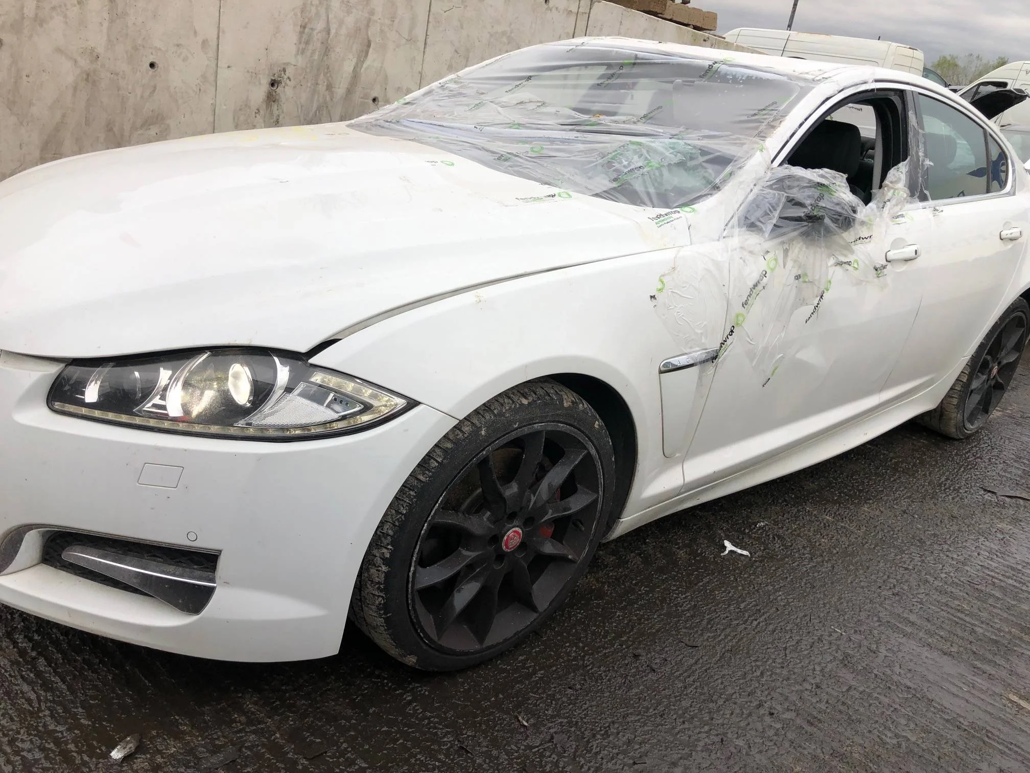 Продажа Jaguar XF 3.0D (275Hp) (306DT) RWD AT по запчастям