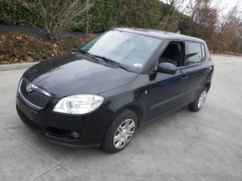 Продажа Skoda Fabia 1.4D (80Hp) (BNV) FWD MT по запчастям