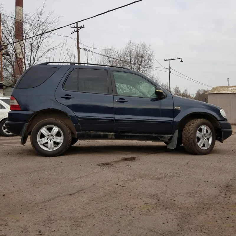 Продажа Mercedes-Benz M class 3.2 (215Hp) (112.942) 4WD AT по запчастям