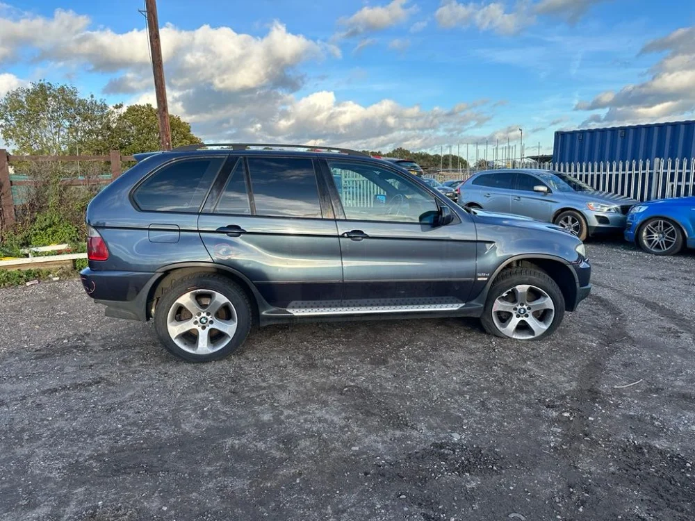 Продажа BMW X5 3.0D (218Hp) (M57D30TU) 4WD AT по запчастям