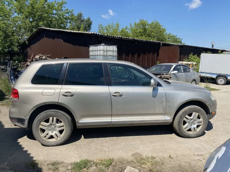 Продажа Volkswagen Touareg 3.2 (220Hp) (AZZ,BAA,BKJ,BMV,BMX) 4WD AT по запчастям