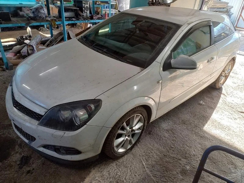 Продажа Opel Astra 1.8 (140Hp) (Z18XER) FWD AT по запчастям